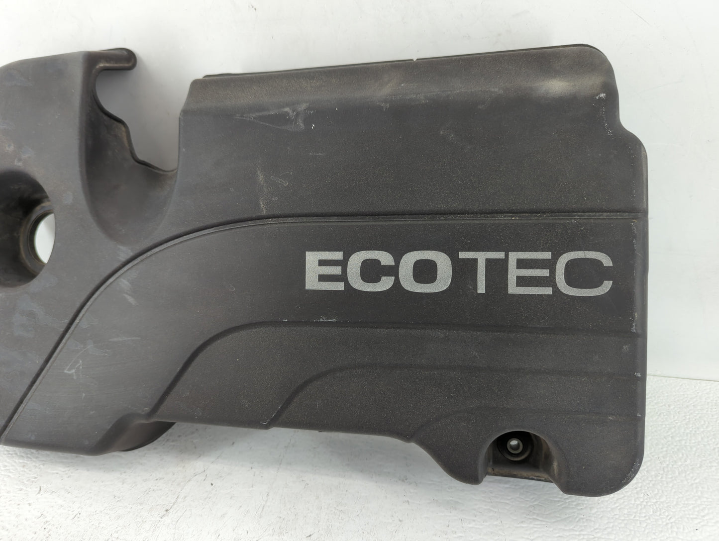 2018 Chevrolet Equinox Engine Cover - Oemusedautoparts1.com