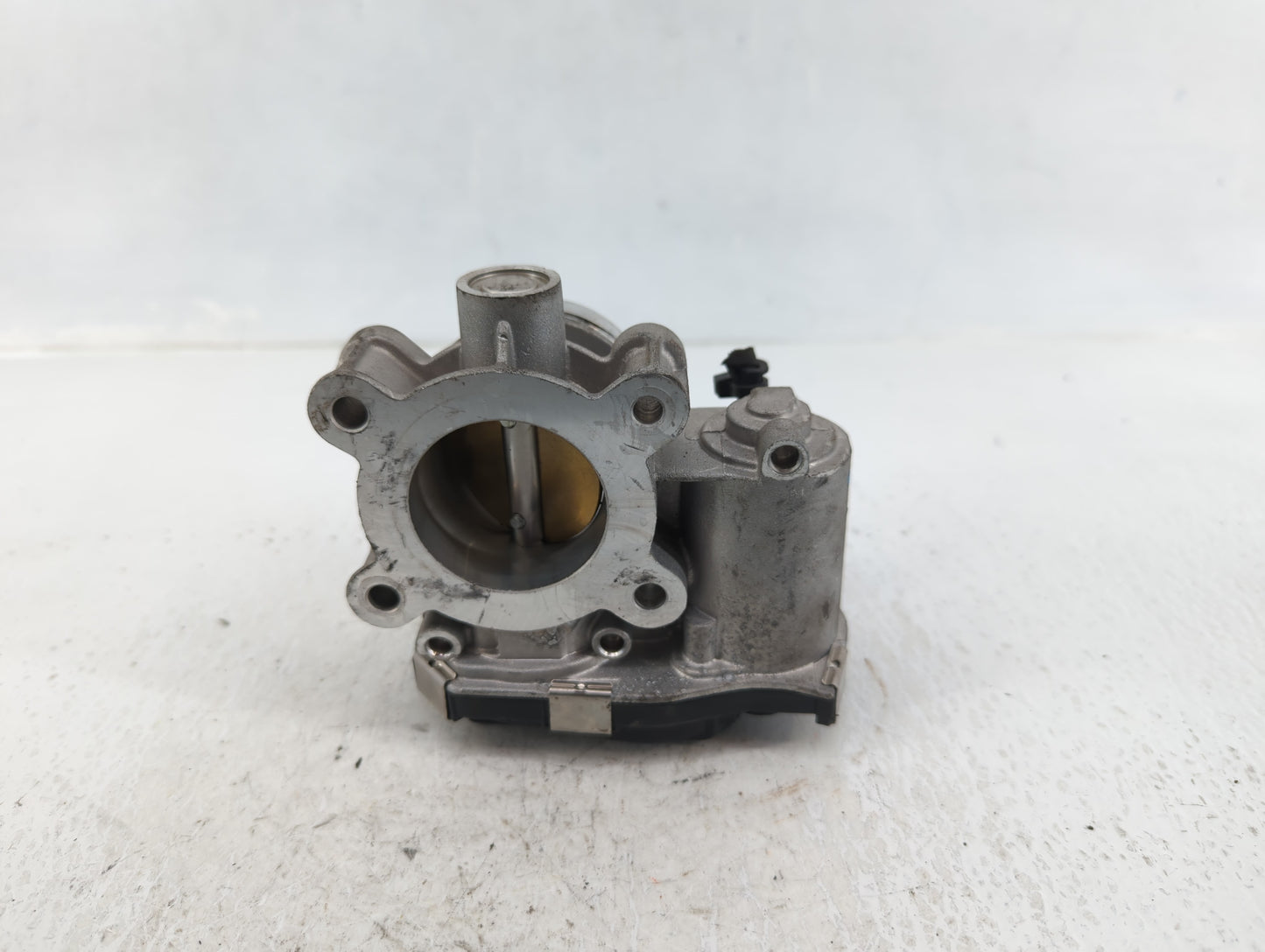2018 Chevrolet Equinox Throttle Body P/N:12671379AA Fits OEM Used Auto Parts - Oemusedautoparts1.com