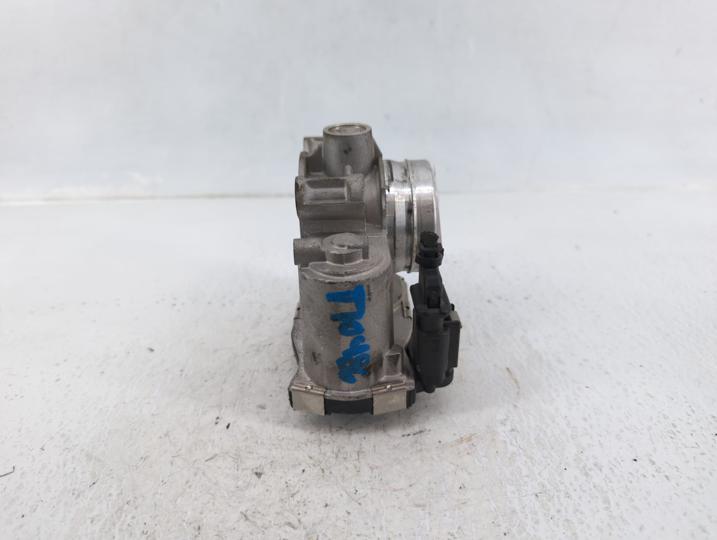 2018 Chevrolet Equinox Throttle Body P/N:12671379AA Fits OEM Used Auto Parts - Oemusedautoparts1.com