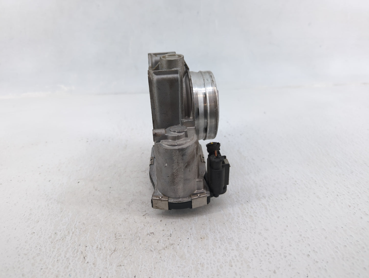 2018 Chevrolet Equinox Throttle Body P/N:12670837AA Fits OEM Used Auto Parts - Oemusedautoparts1.com