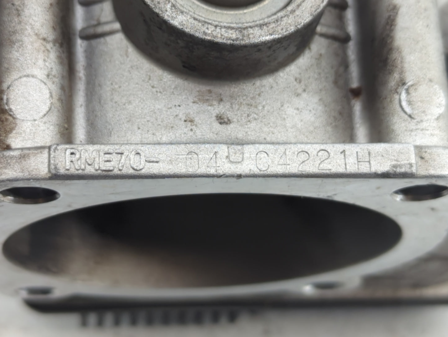 2018-2022 Chevrolet Equinox Throttle Body P/N:12671379AA Fits Fits 2016 2017 2018 2019 2020 2021 2022 OEM Used Auto Parts - 