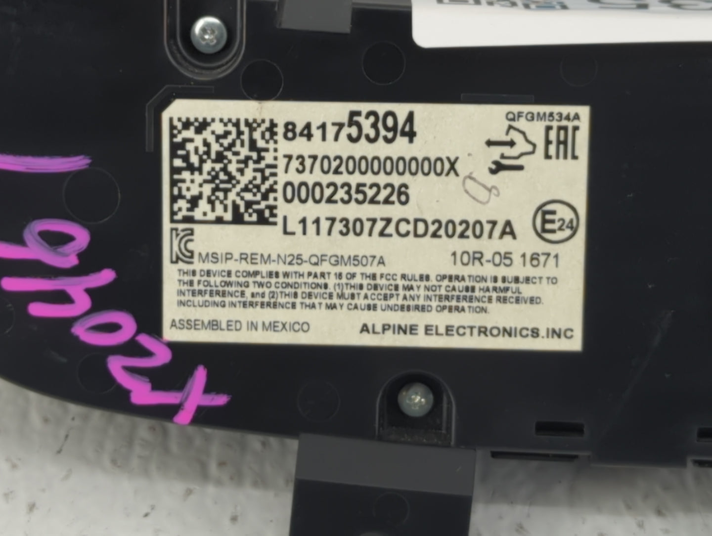 2018 Chevrolet Equinox Climate Control Module Temperature AC/Heater Replacement P/N:84175394 Fits OEM Used Auto Parts - Oemu