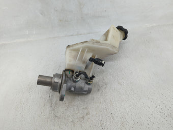 compare product 2018-2022 Chevrolet Equinox Brake Master Cylinder 607398