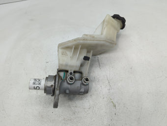compare product 2018-2022 Chevrolet Equinox Brake Master Cylinder 610685