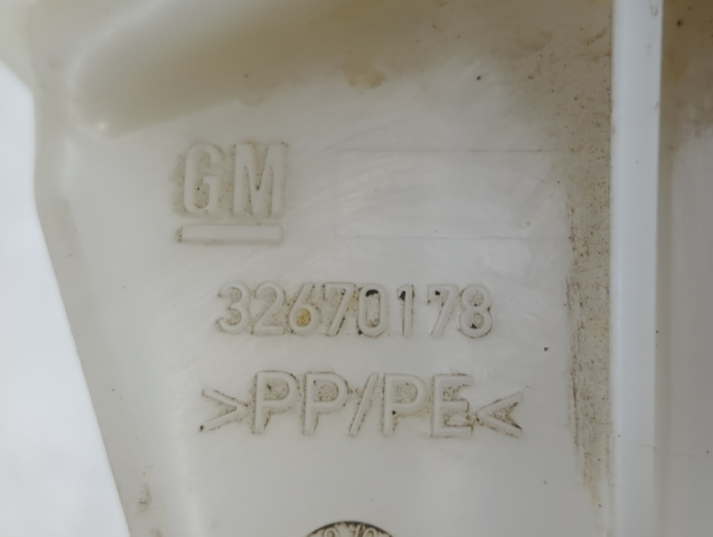 2018-2022 Chevrolet Equinox Brake Master Cylinder 610963 - Oemusedautoparts1.com