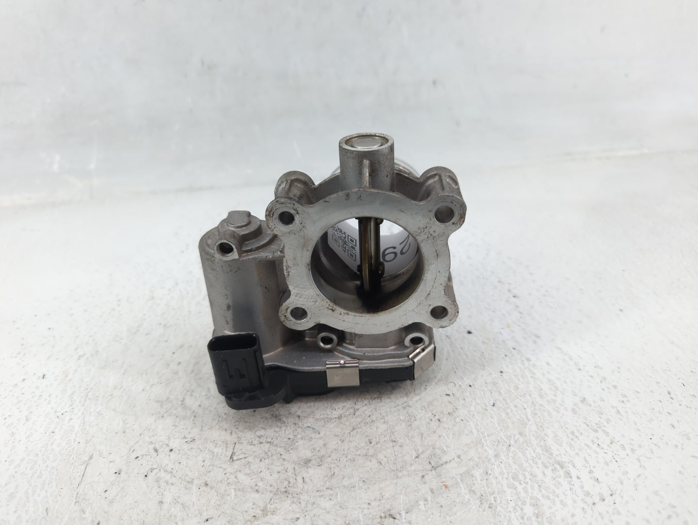 2018-2019 Chevrolet Equinox Throttle Body P/N:55496779AA Fits Fits 2017 2018 2019 OEM Used Auto Parts - Oemusedautoparts1.co
