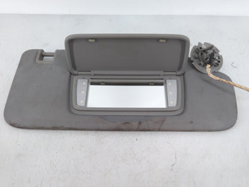 2018-2019 Chevrolet Equinox Sun Visor Shade Replacement Driver Left Mirror Fits Fits 2018 2019 OEM Used Auto Parts - Oemused