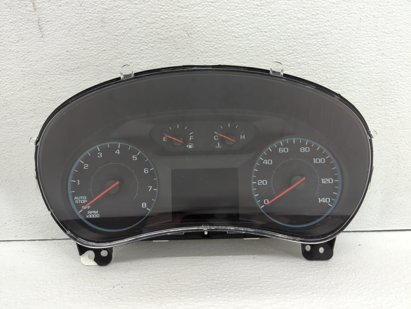 2018 Chevrolet Equinox Instrument Cluster Speedometer Gauges P/N:84424074 Fits OEM Used Auto Parts - Oemusedautoparts1.com