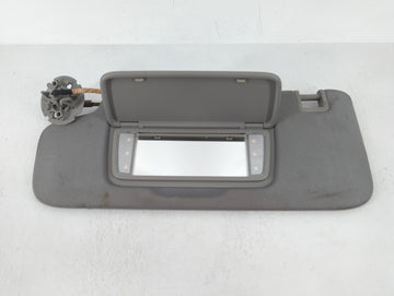 2018-2019 Chevrolet Equinox Sun Visor Shade Replacement Driver Left Mirror Fits Fits 2018 2019 OEM Used Auto Parts - Oemused
