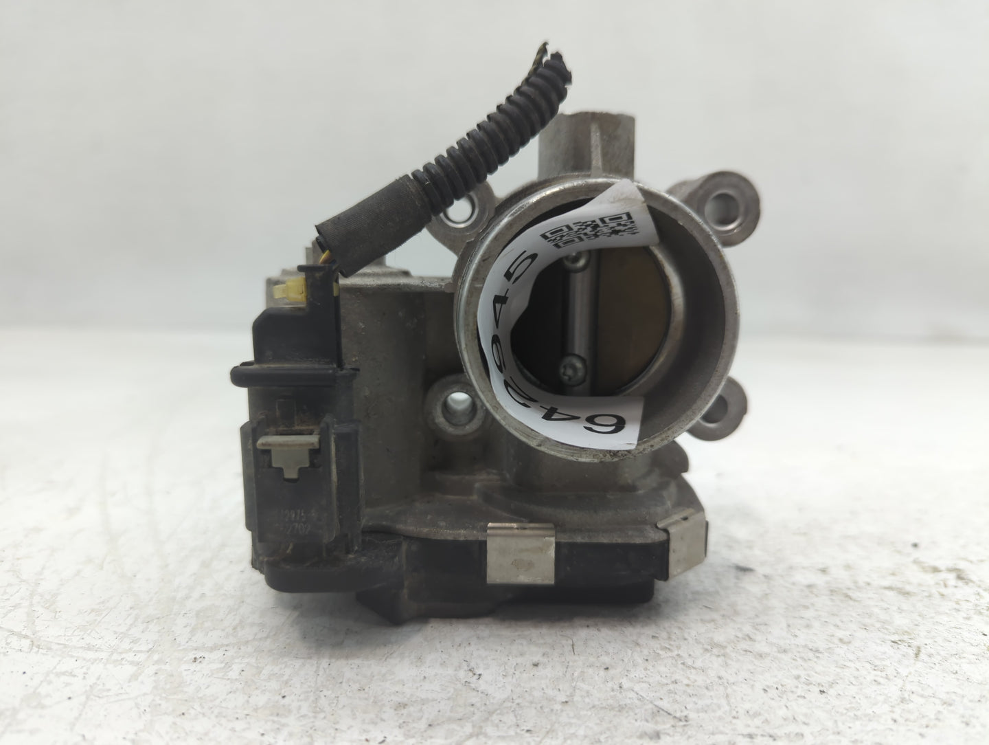 2018-2022 Chevrolet Equinox Throttle Body P/N:12671379AA Fits Fits 2016 2017 2018 2019 2020 2021 2022 OEM Used Auto Parts - 
