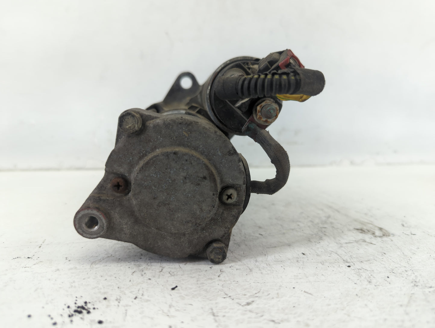 2018-2022 Chevrolet Equinox Car Starter Motor Solenoid OEM P/N:12673600 Fits Fits 2017 2018 2019 2020 2021 2022 OEM Used Aut