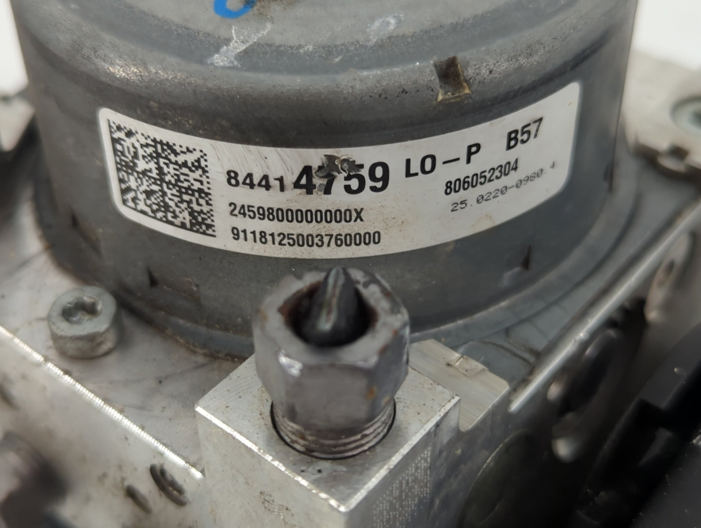 2018-2019 Chevrolet Equinox ABS Pump Control Module Replacement P/N:84414759 84560131 Fits Fits 2018 2019 2020 2021 OEM Used