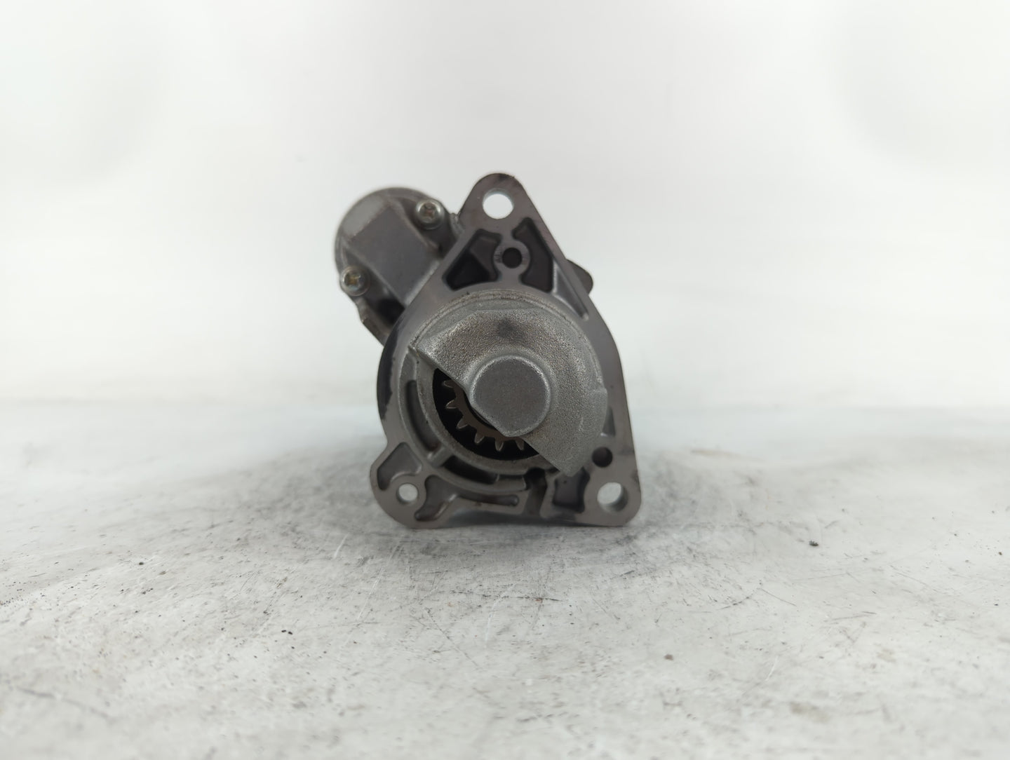 2018-2022 Chevrolet Equinox Car Starter Motor Solenoid OEM P/N:12673600 Fits Fits 2017 2018 2019 2020 2021 2022 OEM Used Aut