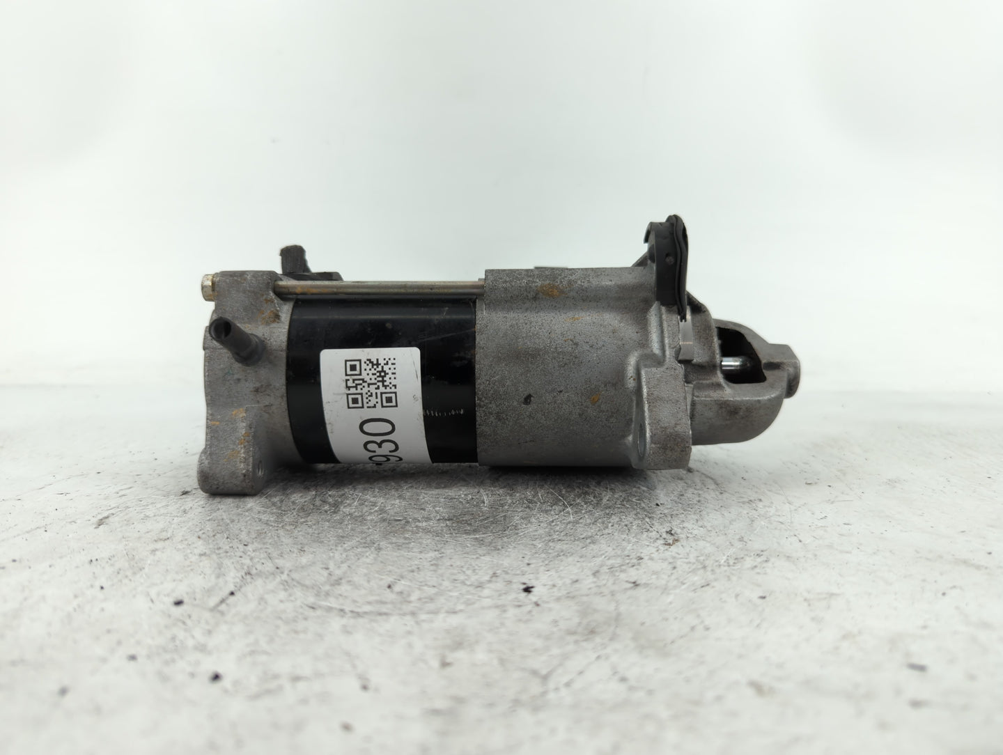 2018-2022 Chevrolet Equinox Car Starter Motor Solenoid OEM P/N:12680615 Fits Fits 2017 2018 2019 2020 2021 2022 OEM Used Aut