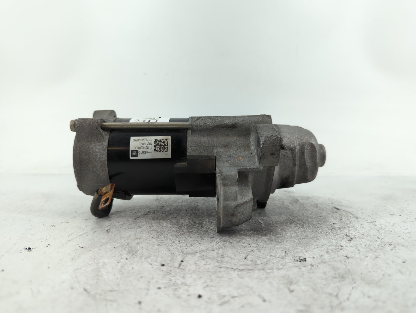 2018-2022 Chevrolet Equinox Car Starter Motor Solenoid OEM P/N:12680615 Fits Fits 2017 2018 2019 2020 2021 2022 OEM Used Aut