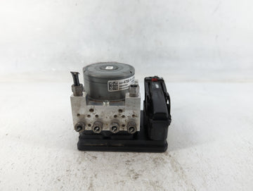 2018-2019 Chevrolet Equinox ABS Pump Control Module Replacement P/N:84414759 Fits Fits 2018 2019 2020 2021 OEM Used Auto Par