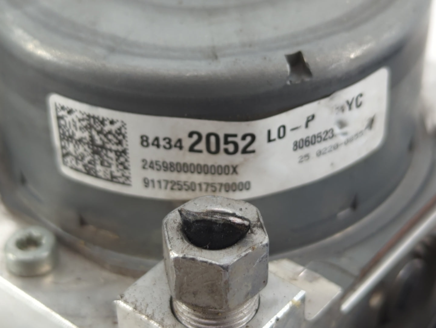 2018-2019 Chevrolet Equinox ABS Pump Control Module Replacement P/N:84342052 Fits Fits 2018 2019 2020 2021 OEM Used Auto Par