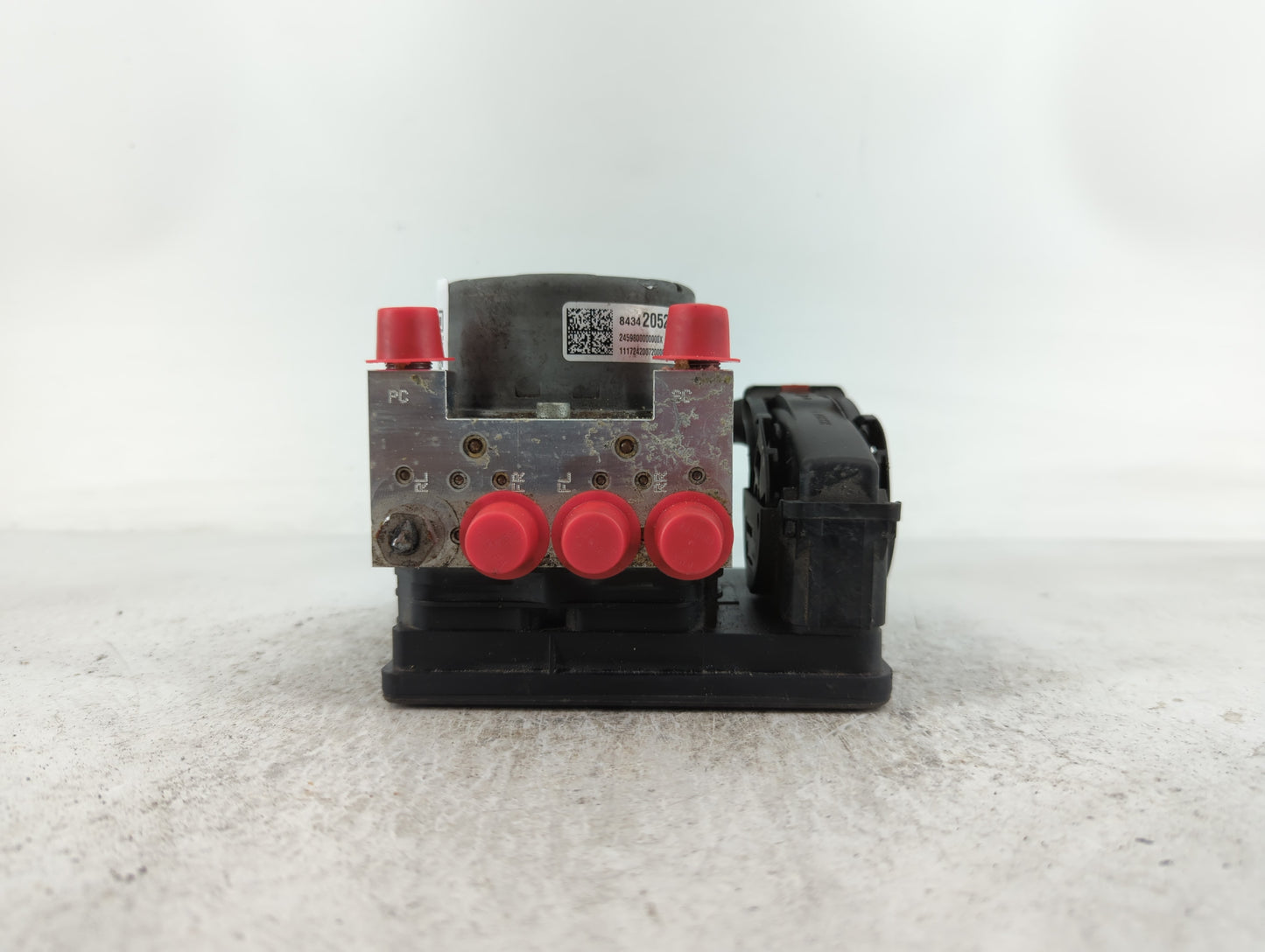2018-2019 Chevrolet Equinox ABS Pump Control Module Replacement P/N:84342052 Fits Fits 2018 2019 2020 2021 OEM Used Auto Par