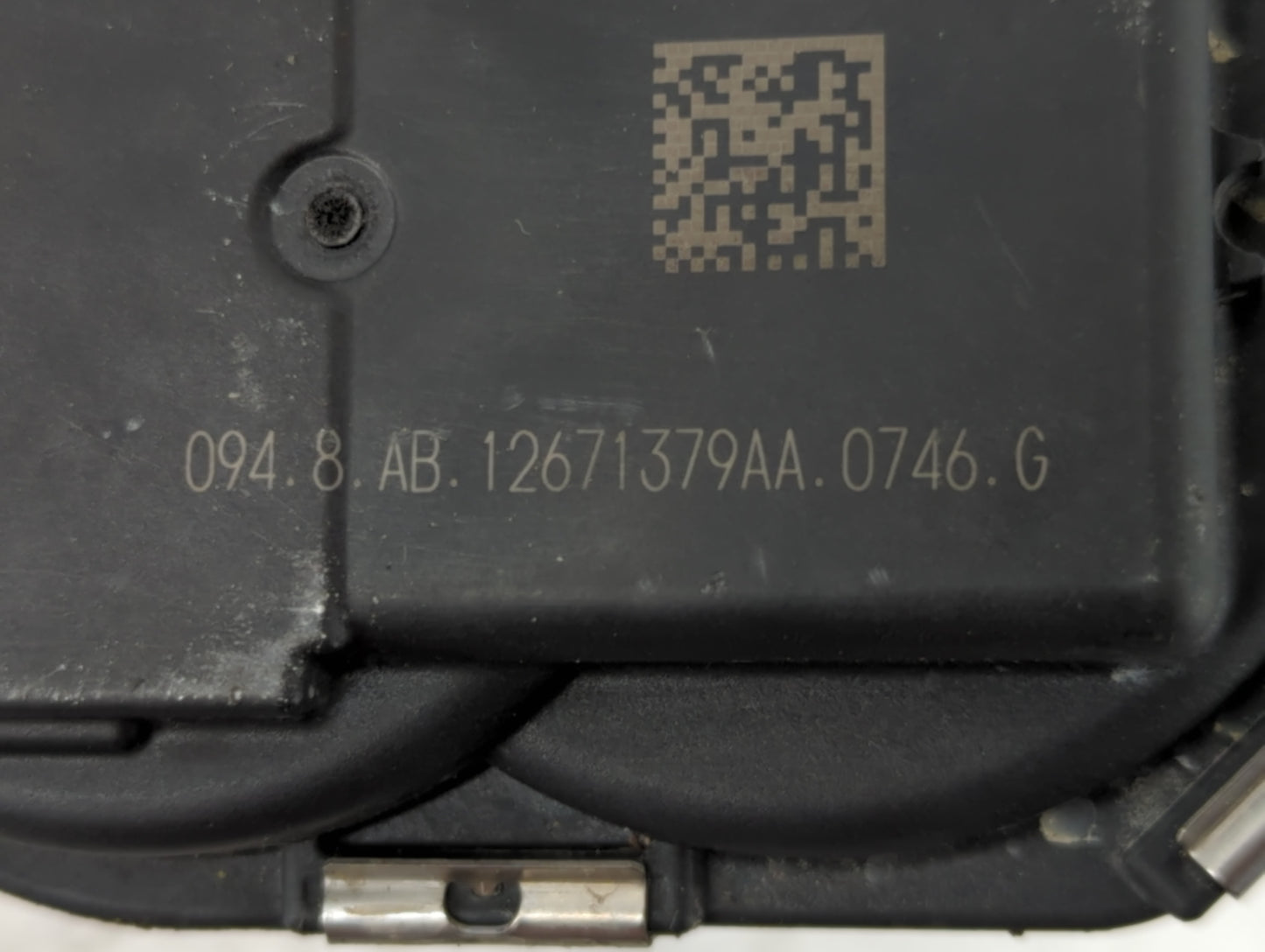 2018-2022 Chevrolet Equinox Throttle Body P/N:12671379AA Fits Fits 2016 2017 2018 2019 2020 2021 2022 OEM Used Auto Parts - 