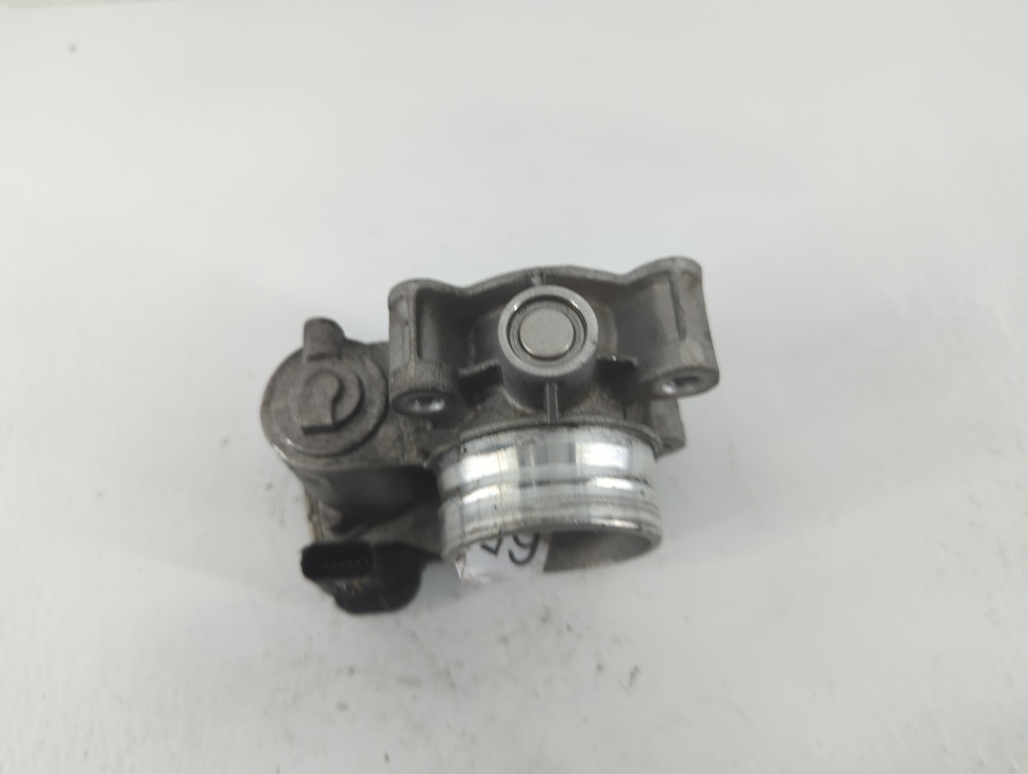 2018-2022 Chevrolet Equinox Throttle Body P/N:12671379AA Fits Fits 2016 2017 2018 2019 2020 2021 2022 OEM Used Auto Parts - 