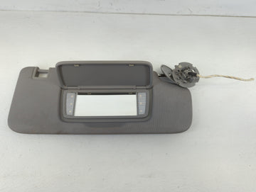 2018-2019 Chevrolet Equinox Sun Visor Shade Replacement Passenger Right Mirror Fits Fits 2018 2019 OEM Used Auto Parts - Oem