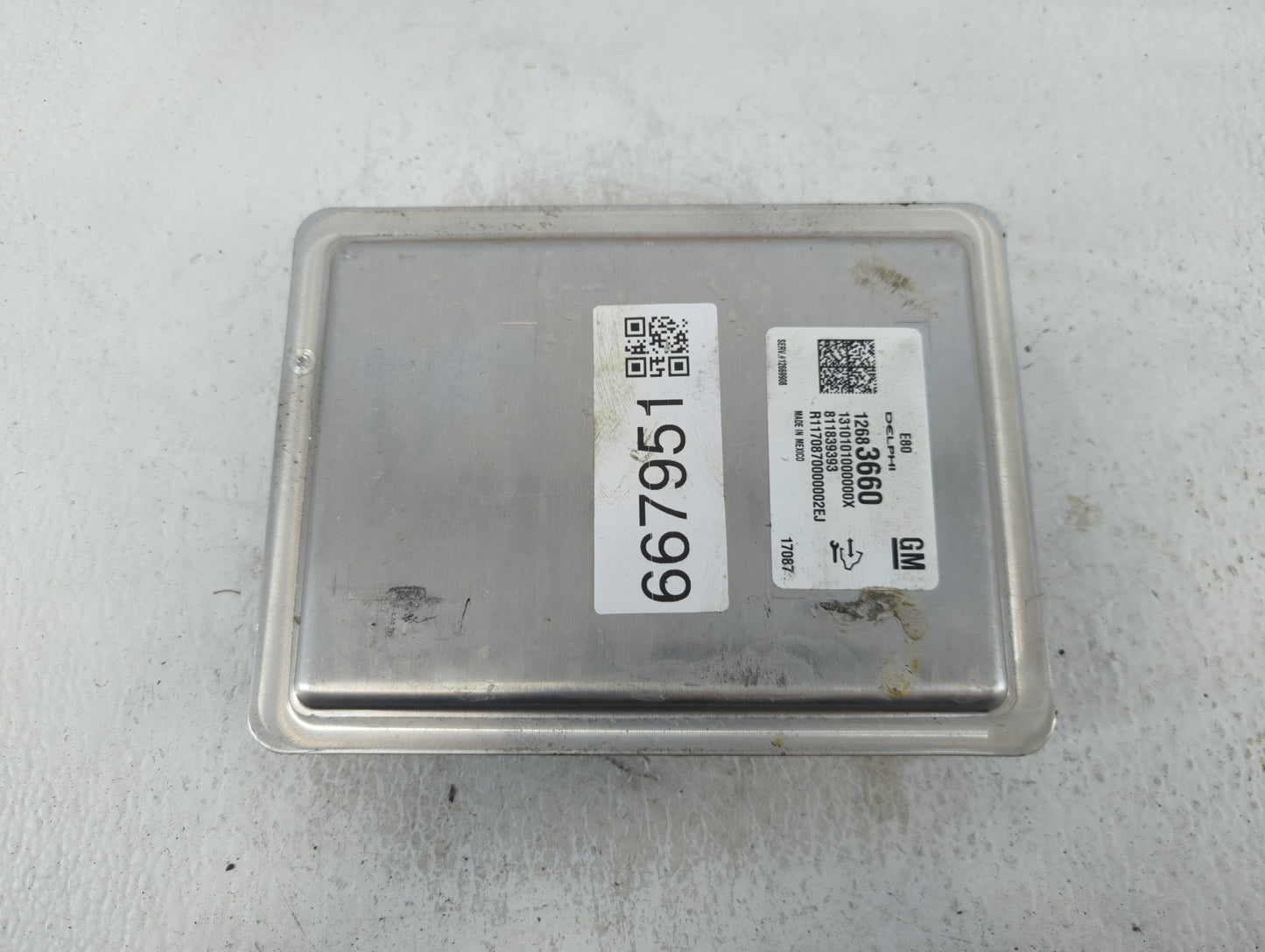 2018-2020 Chevrolet Equinox PCM Engine Control Computer ECU ECM PCU OEM P/N:12683660 Fits Fits 2017 2018 2019 2020 2021 2022