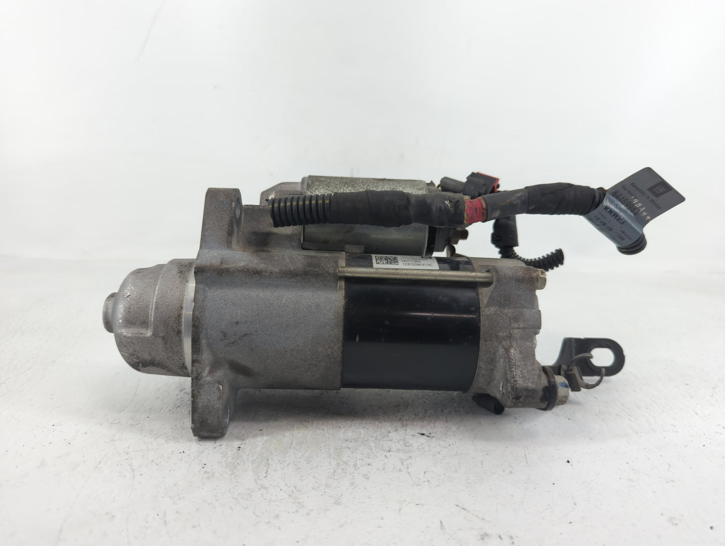 2018-2022 Chevrolet Equinox Car Starter Motor Solenoid OEM P/N:12680615 Fits Fits 2017 2018 2019 2020 2021 2022 OEM Used Aut