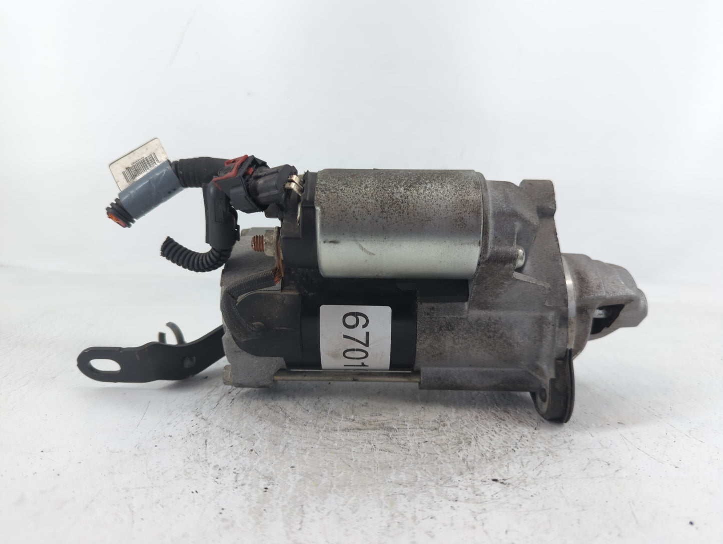 2018-2022 Chevrolet Equinox Car Starter Motor Solenoid OEM P/N:12680615 Fits Fits 2017 2018 2019 2020 2021 2022 OEM Used Aut