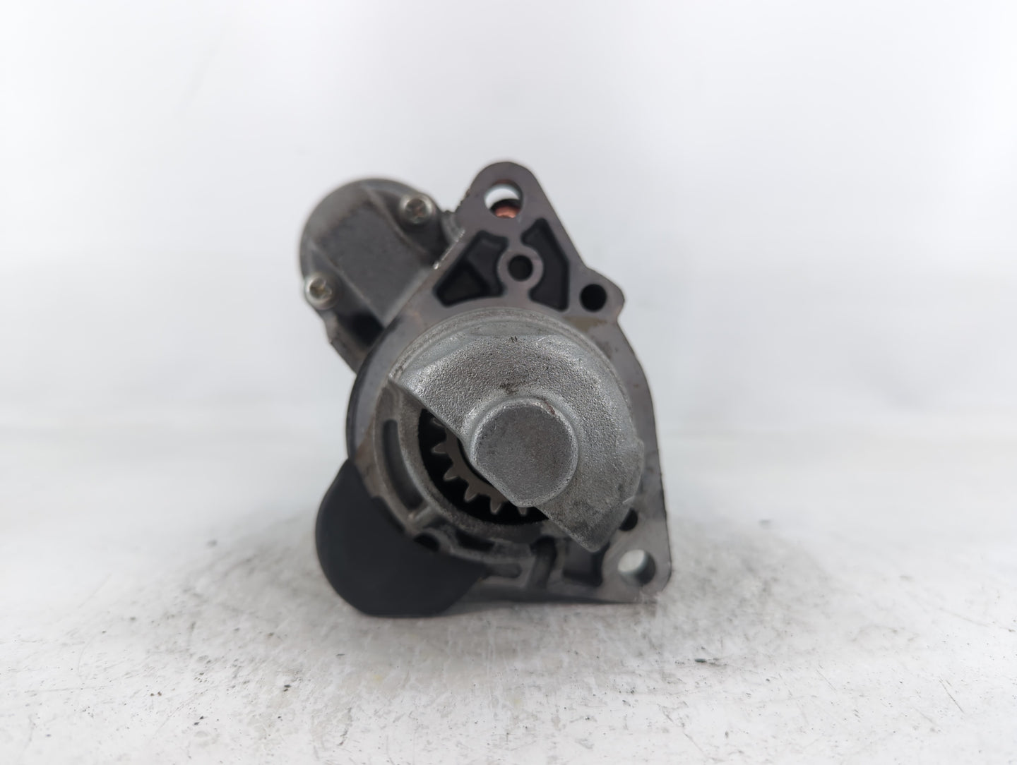 2018-2022 Chevrolet Equinox Car Starter Motor Solenoid OEM P/N:12680615 Fits Fits 2017 2018 2019 2020 2021 2022 OEM Used Aut