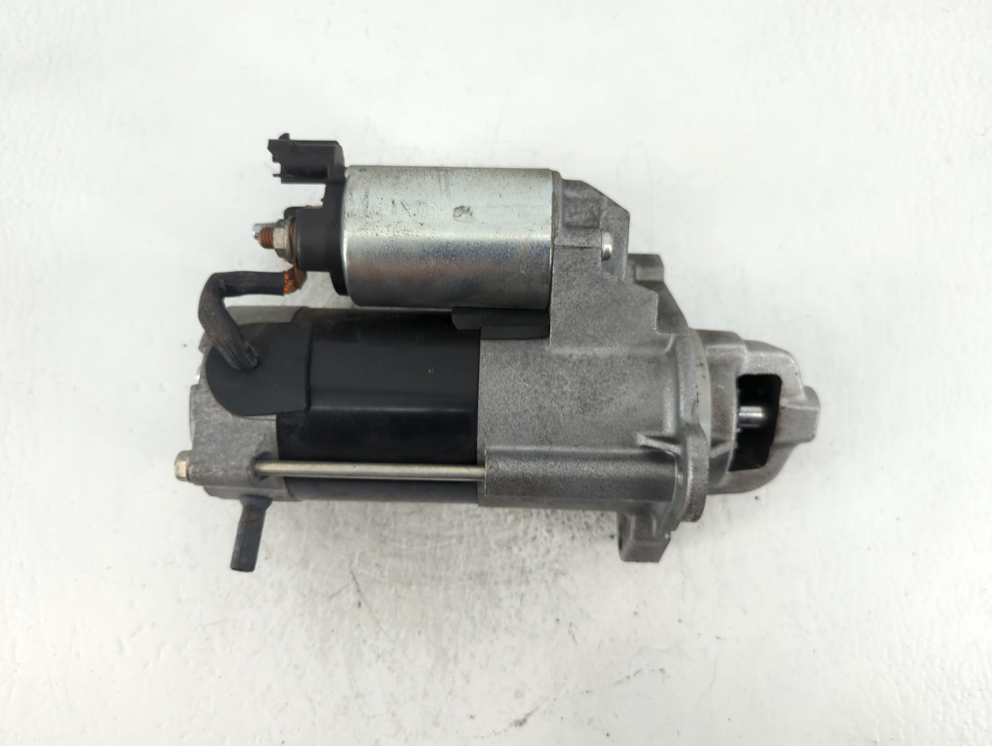 2018-2022 Chevrolet Equinox Car Starter Motor Solenoid OEM P/N:12680615 Fits Fits 2017 2018 2019 2020 2021 2022 OEM Used Aut