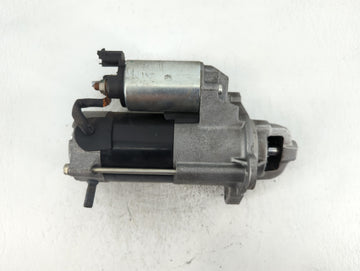 2018-2022 Chevrolet Equinox Car Starter Motor Solenoid OEM P/N:12680615 Fits Fits 2017 2018 2019 2020 2021 2022 OEM Used Auto Parts