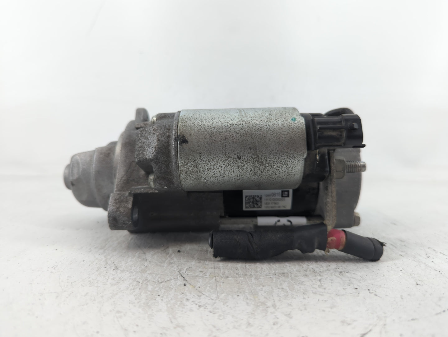2018-2022 Chevrolet Equinox Car Starter Motor Solenoid OEM P/N:12680615 Fits Fits 2017 2018 2019 2020 2021 2022 OEM Used Aut