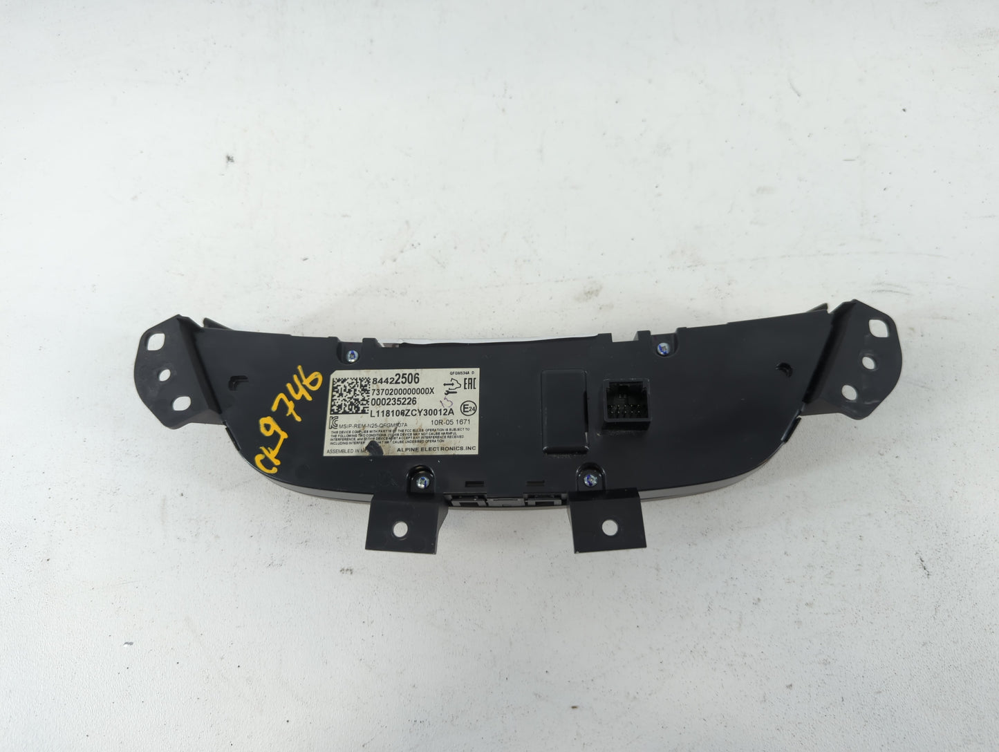 2018 Chevrolet Equinox Climate Control Module Temperature AC/Heater Replacement P/N:8442506 Fits OEM Used Auto Parts - Oemus
