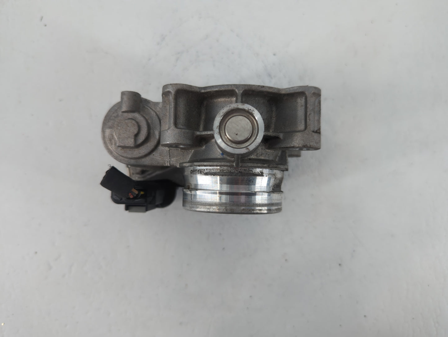2018-2022 Chevrolet Equinox Throttle Body P/N:12671379AA Fits Fits 2016 2017 2018 2019 2020 2021 2022 OEM Used Auto Parts - 