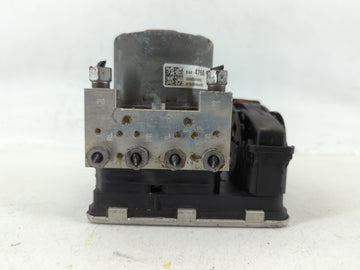 2018-2019 Chevrolet Equinox ABS Pump Control Module Replacement P/N:84414760 Fits Fits 2018 2019 2020 2021 OEM Used Auto Par