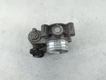 2018-2022 Chevrolet Equinox Throttle Body P/N:12671379AA Fits Fits 2016 2017 2018 2019 2020 2021 2022 OEM Used Auto Parts