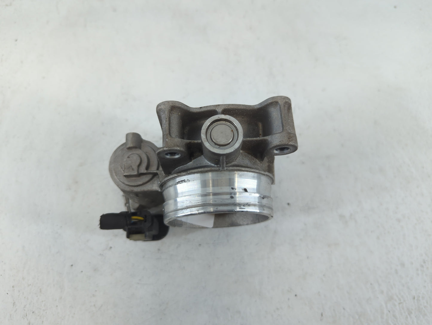 2018-2020 Chevrolet Equinox Throttle Body P/N:12670837AA Fits Fits 2013 2014 2015 2016 2017 2018 2019 2020 2021 OEM Used Aut