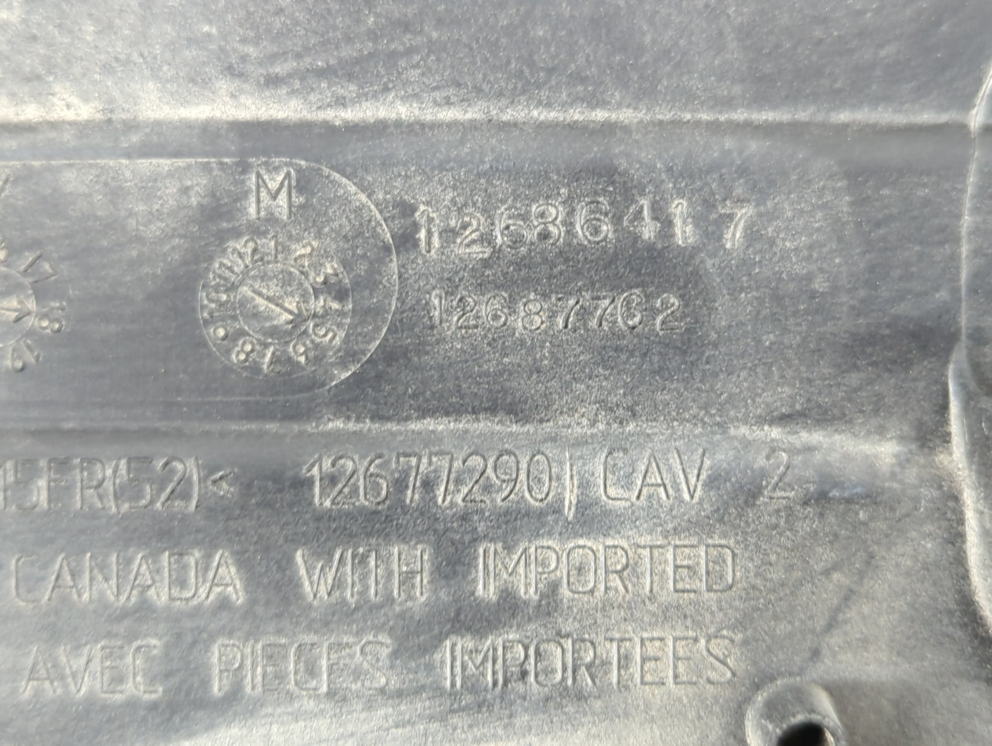 2018 Chevrolet Equinox Engine Cover - Oemusedautoparts1.com