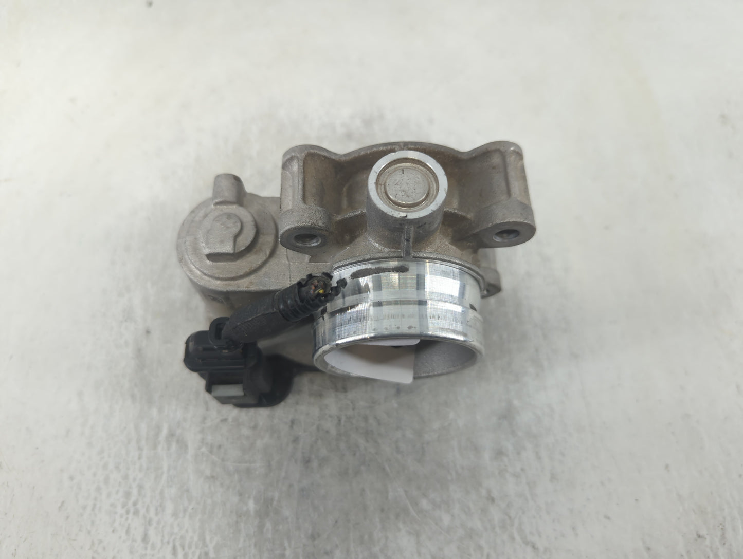 2018-2022 Chevrolet Equinox Throttle Body P/N:12671379AA Fits Fits 2016 2017 2018 2019 2020 2021 2022 OEM Used Auto Parts - 