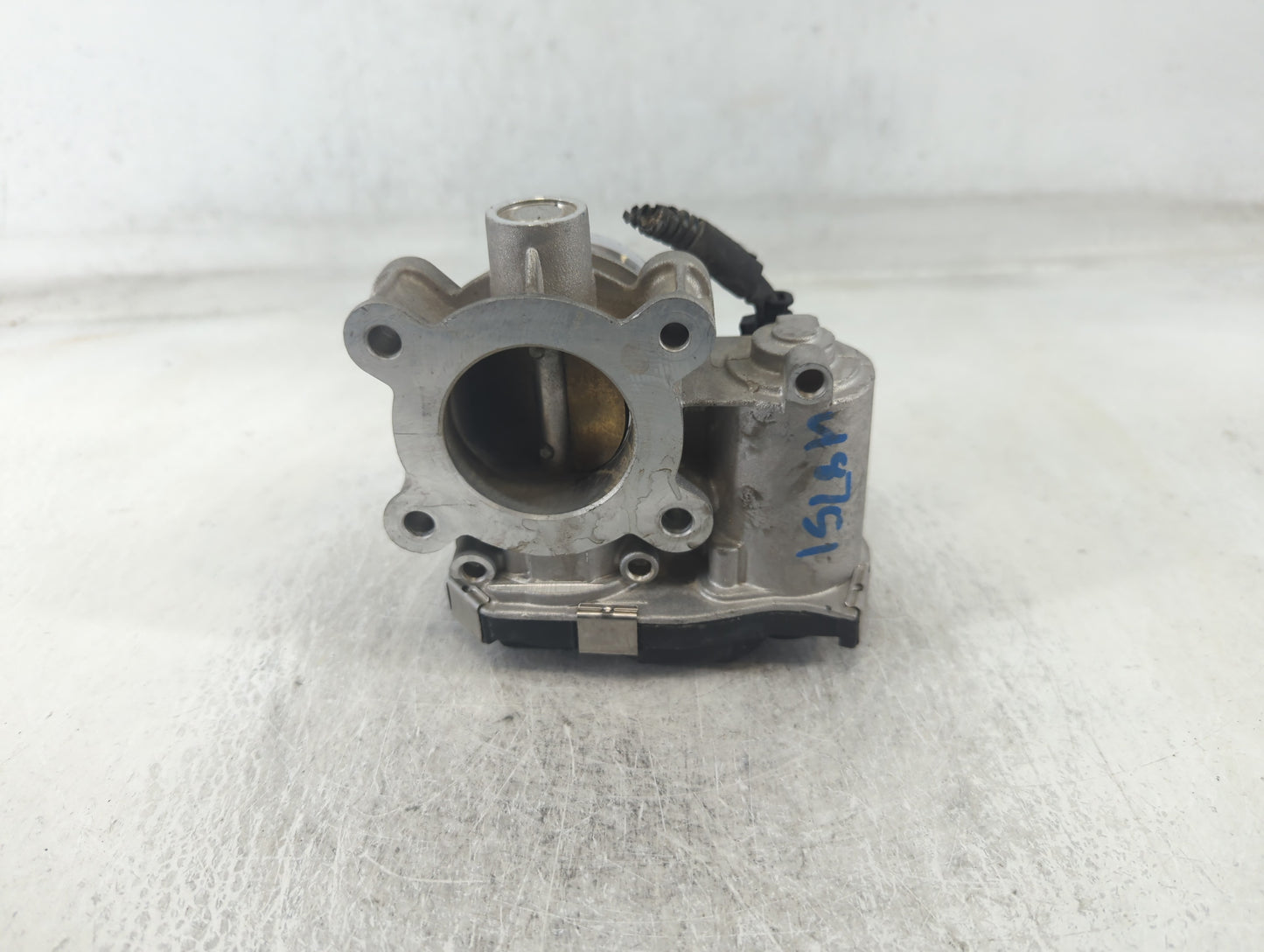 2018-2022 Chevrolet Equinox Throttle Body P/N:12671379AA Fits Fits 2016 2017 2018 2019 2020 2021 2022 OEM Used Auto Parts - 