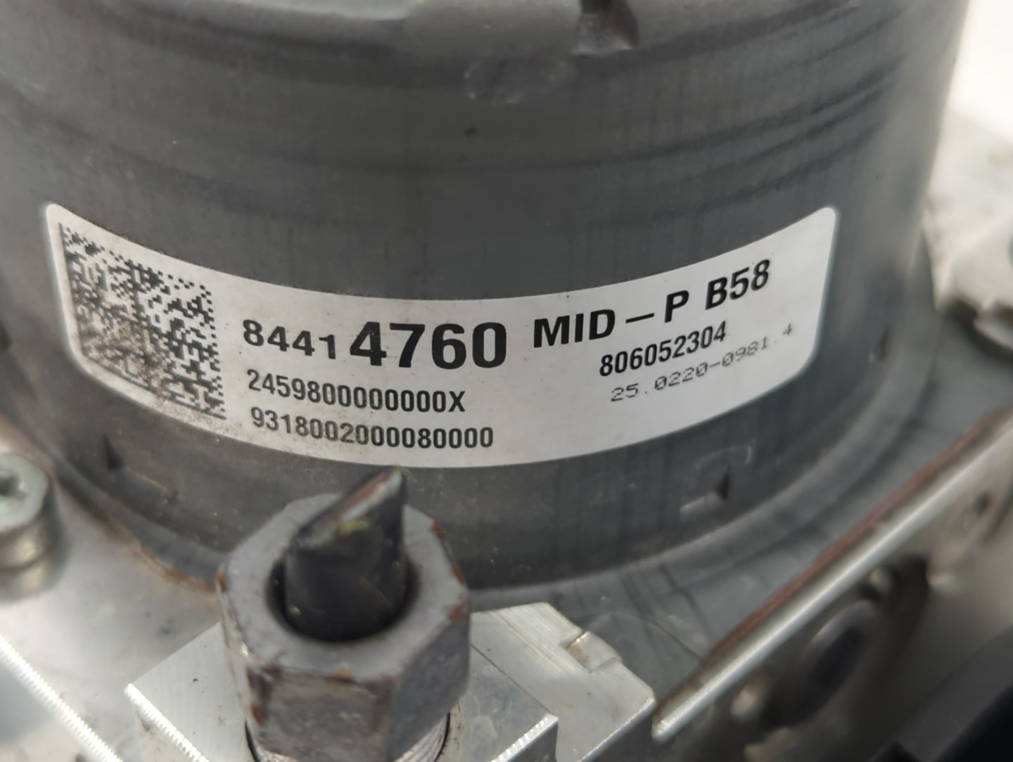 2018-2019 Chevrolet Equinox ABS Pump Control Module Replacement P/N:84414760 Fits Fits 2018 2019 2020 2021 OEM Used Auto Par