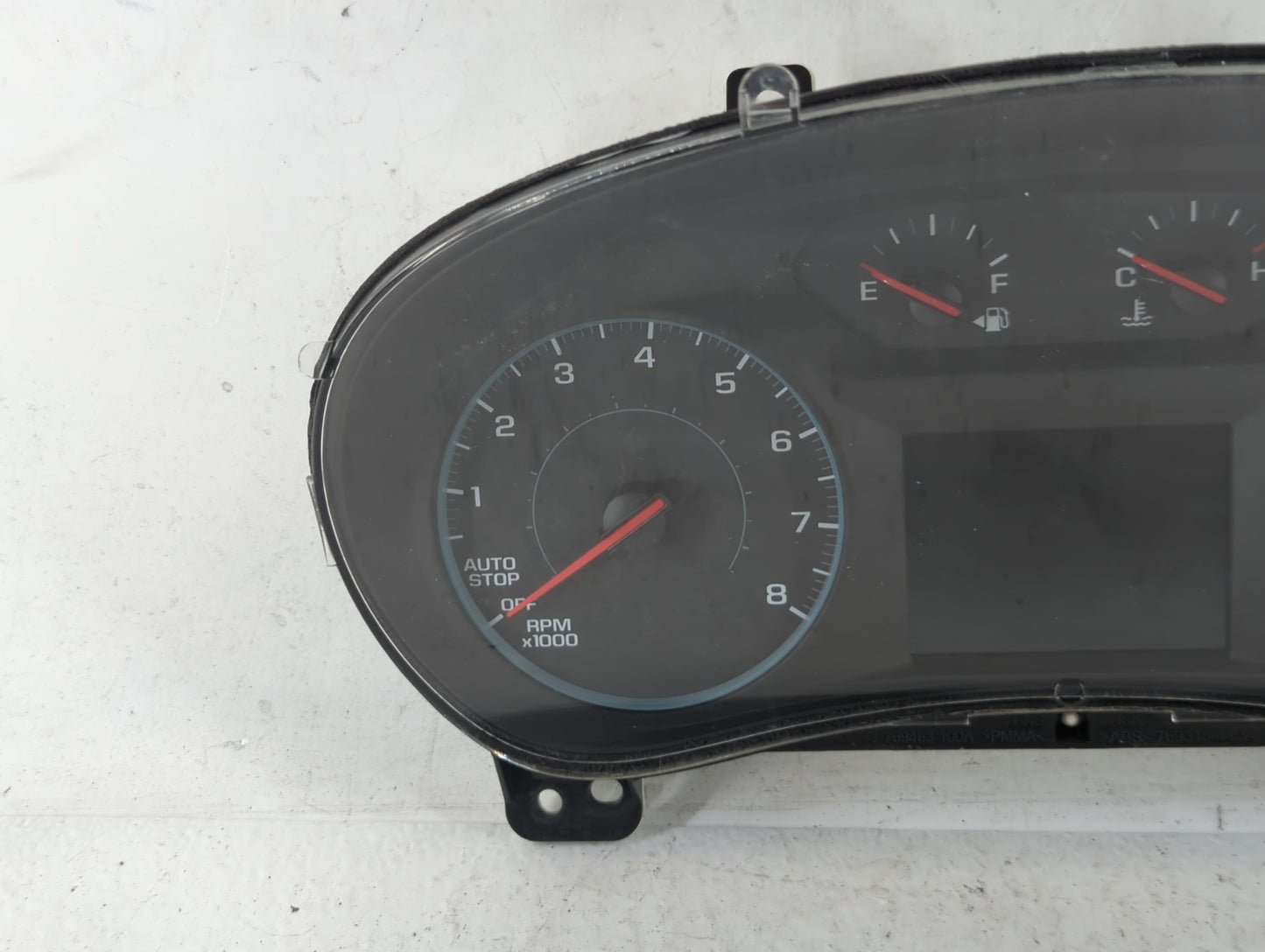 2018 Chevrolet Equinox Instrument Cluster Speedometer Gauges P/N:84240633 Fits OEM Used Auto Parts - Oemusedautoparts1.com