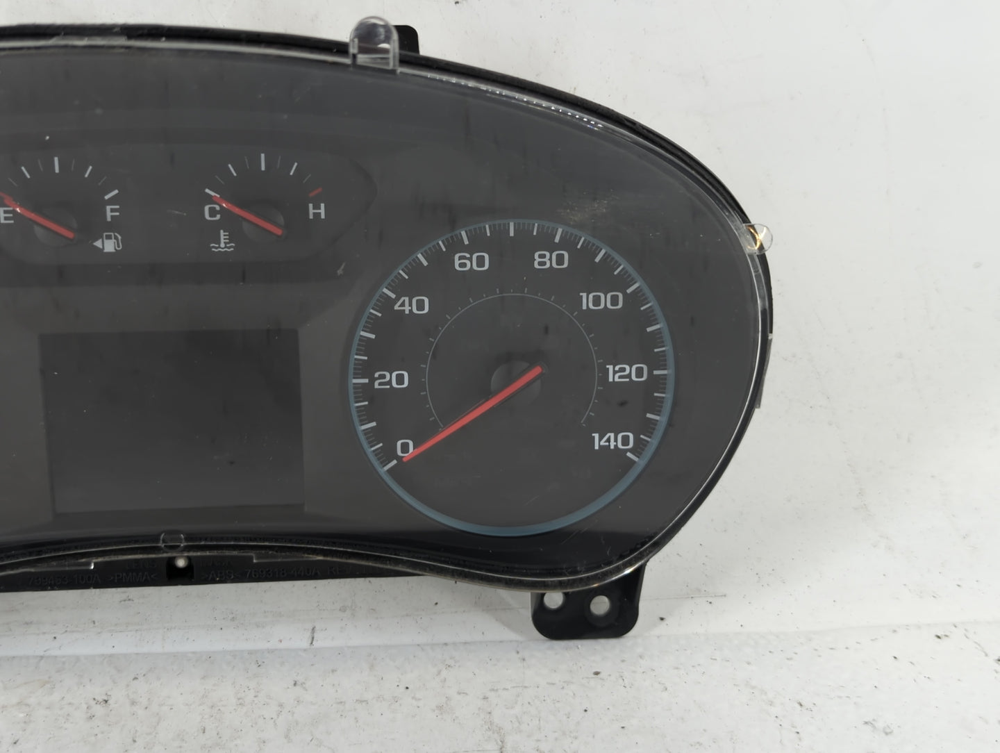2018 Chevrolet Equinox Instrument Cluster Speedometer Gauges P/N:84240633 Fits OEM Used Auto Parts - Oemusedautoparts1.com