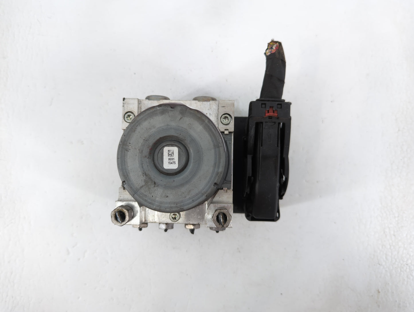 2018-2019 Chevrolet Equinox ABS Pump Control Module Replacement P/N:84254906 Fits Fits 2018 2019 2020 2021 OEM Used Auto Par