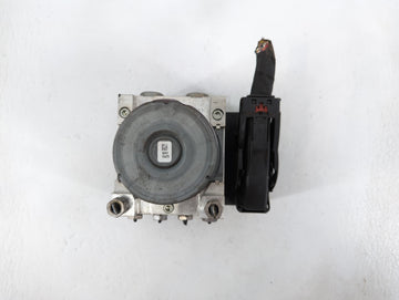 2018-2019 Chevrolet Equinox ABS Pump Control Module Replacement P/N:84254906 Fits Fits 2018 2019 2020 2021 OEM Used Auto Parts