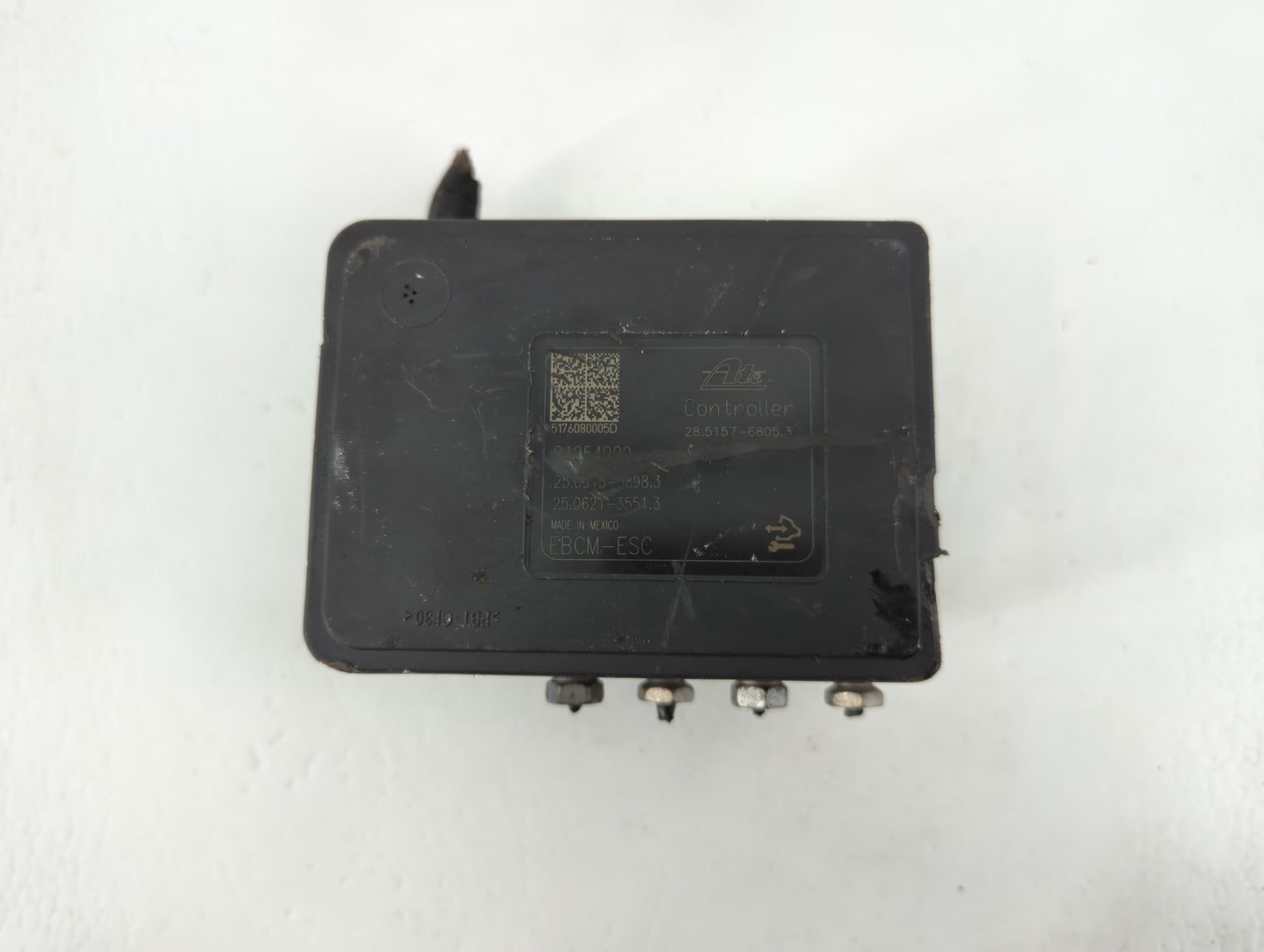 2018-2019 Chevrolet Equinox ABS Pump Control Module Replacement P/N:84254906 Fits Fits 2018 2019 2020 2021 OEM Used Auto Par