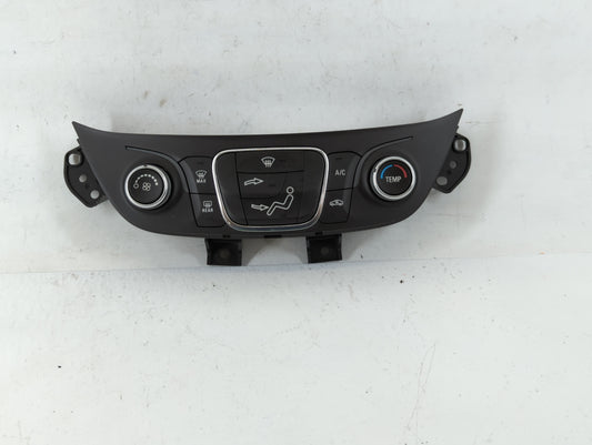 2018 Chevrolet Equinox Climate Control Module Temperature AC/Heater Replacement P/N:84175394 Fits OEM Used Auto Parts - Oemu