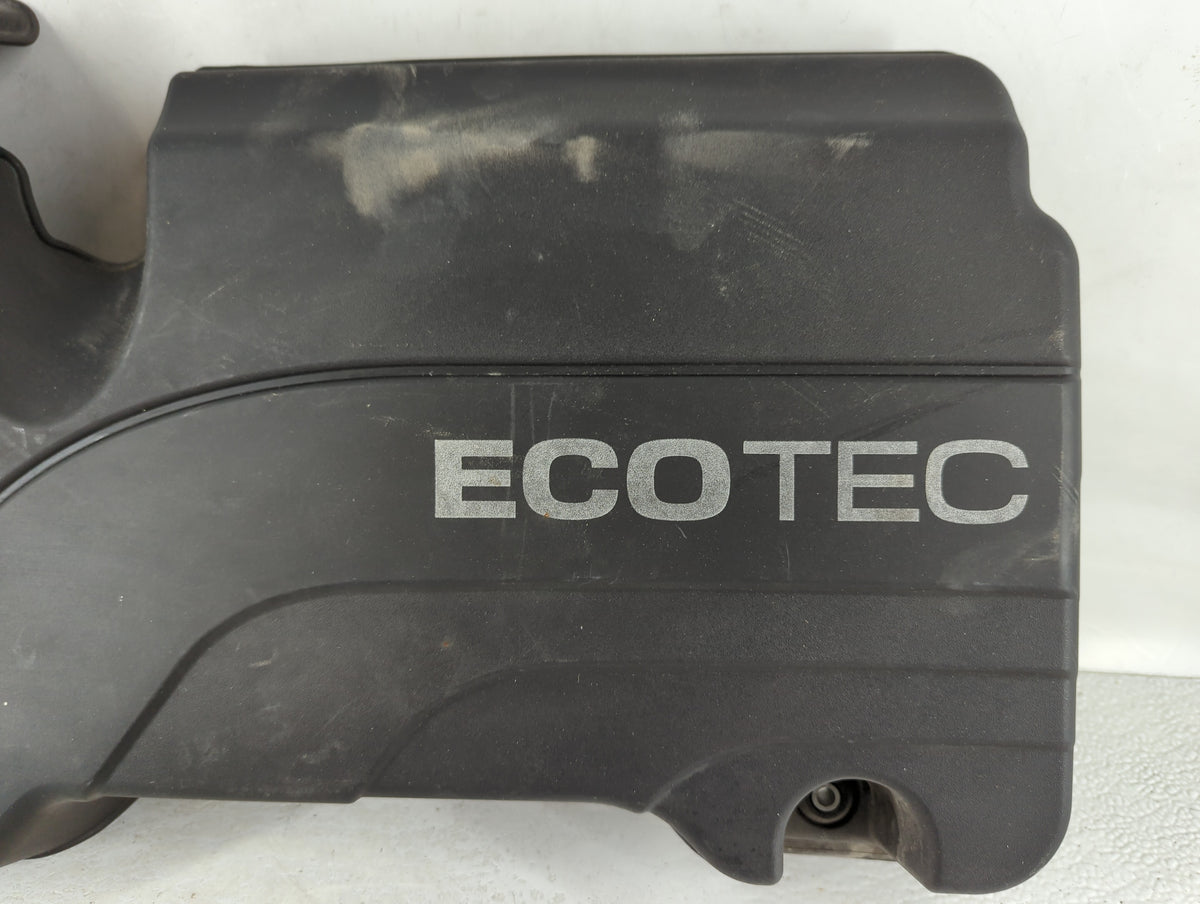 2018 Chevrolet Equinox Engine Cover 735684 - Oemusedautoparts1.com