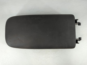 2018 Chevrolet Equinox Center Console Armrest Cover Lid Fits OEM Used Auto Parts - Oemusedautoparts1.com