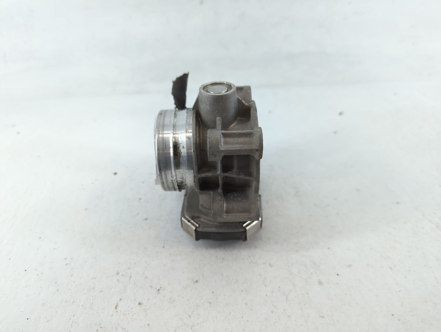 2018-2022 Chevrolet Equinox Throttle Body P/N:12671379AA Fits Fits 2016 2017 2018 2019 2020 2021 2022 OEM Used Auto Parts - 